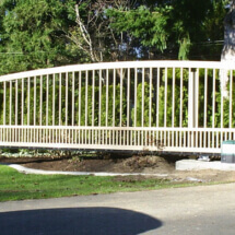 large_cantilever_gate